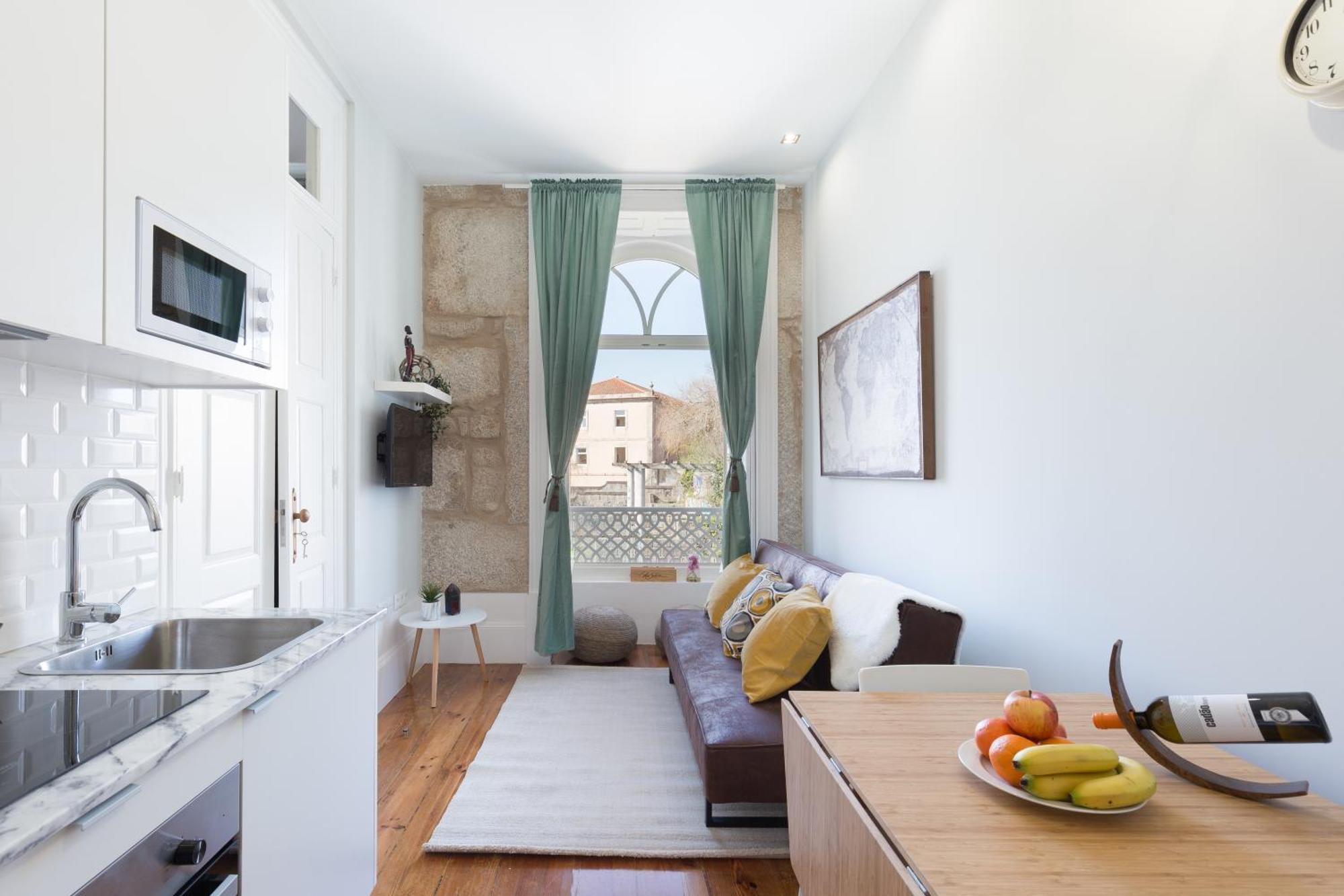 Host Wise - Charming Flat With Netflix - River View Porto Bagian luar foto