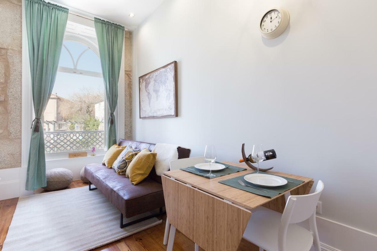 Host Wise - Charming Flat With Netflix - River View Porto Bagian luar foto